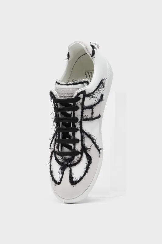 Maison Margiela Replica Sneaker Embroidery Dirty Wash (S57WS0517P7571H1937)