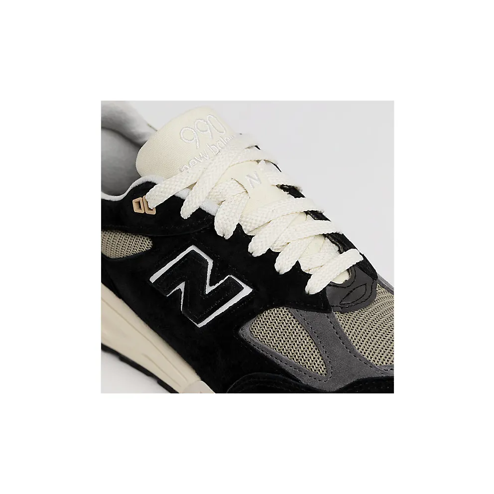 New Balance 990 v2 “Teddy Santis – Black” (M990TE2)