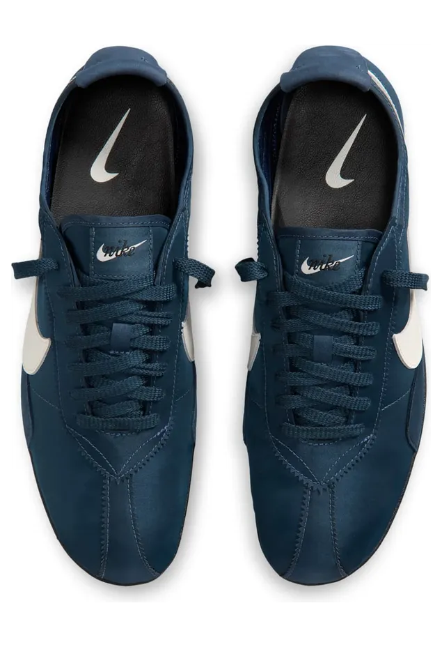nike-moon-shoe IX3952-400