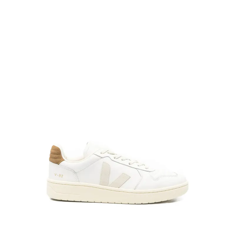 Veja V-82 II Leather “White” (VF3321447)