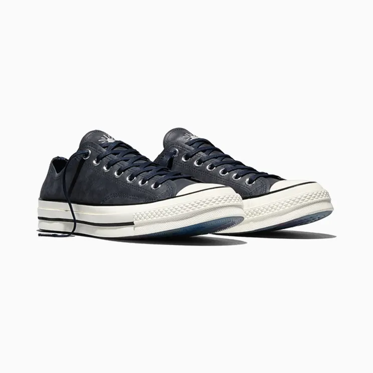 converse-chuck-taylor-all-star A21899C