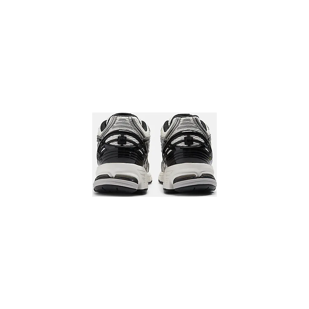 New Balance M1906RER (silver metallic) – M1906RER