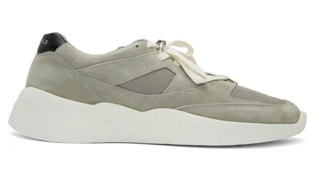 Essentials Green Distance Sneakers (ES02W19U-SRLEFA315B)
