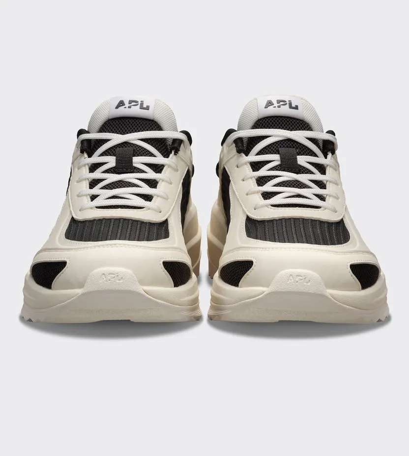 APL Jogger “Ivory/Black/Panda” (Heren) (4)