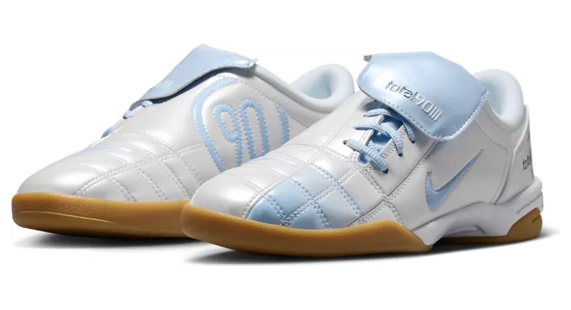 nike-total-90 IO2389-101