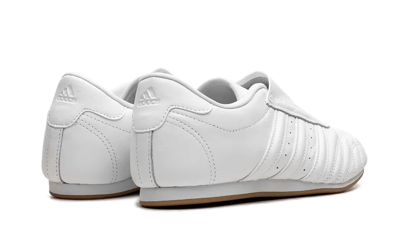 Adidas Taekwondo “Cloud White / Cloud White / Gum” (JS4012)