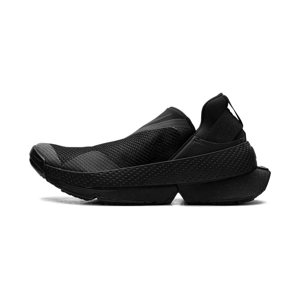 Nike GO FlyEase “Triple Black” (DR5540-006)