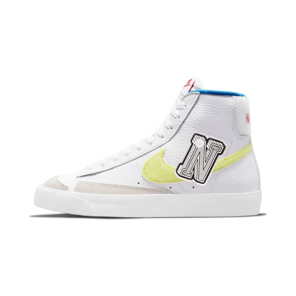 Nike Blazer Mid ’77 Weiß (DQ1042-100)