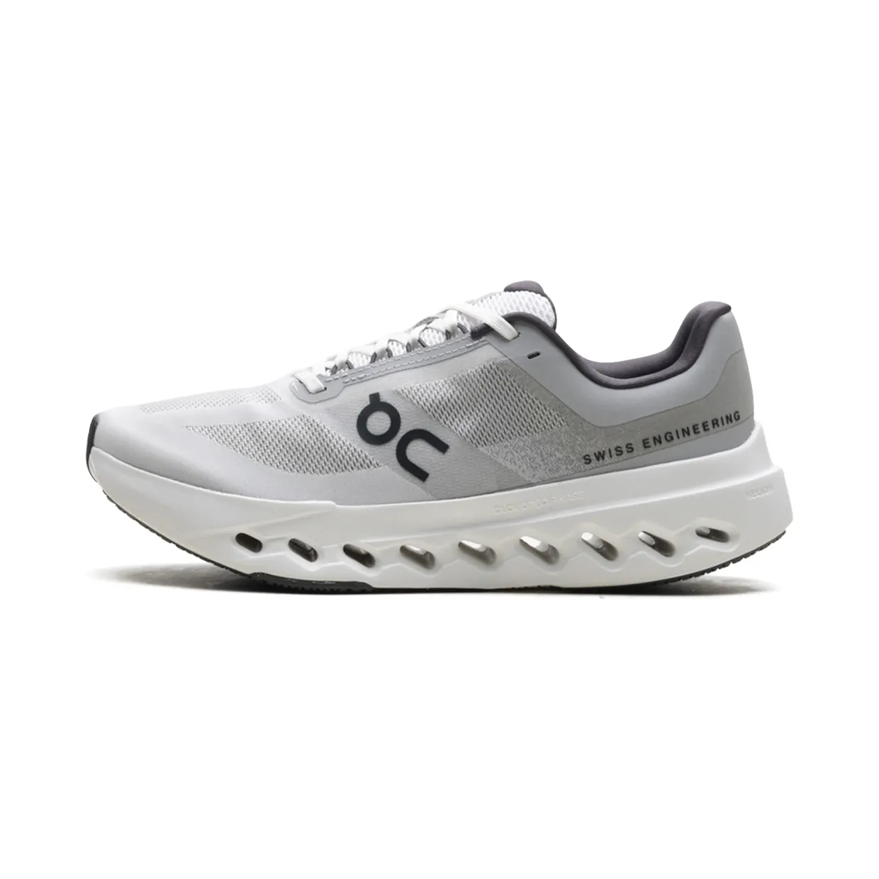 on-cloudsurfer 3WE30050070