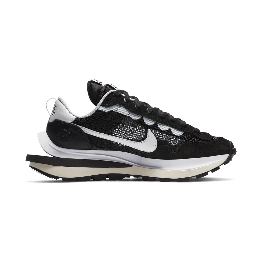 Nike Vaporwaffle sacai Black White Black/Summit White-Pure Platinum (CV1363-001)