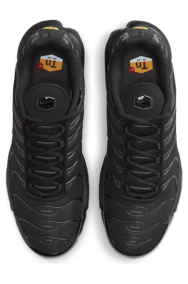 nike-air-max DB0682-001