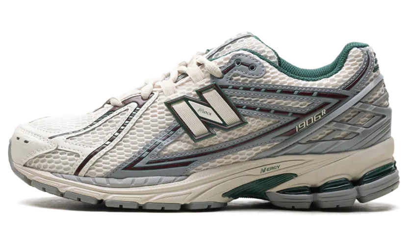 New Balance 1906R “Cream Green” (M1906RNR)