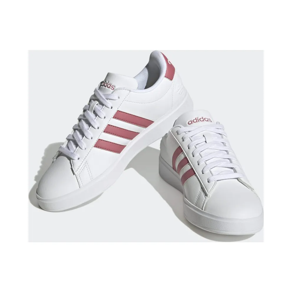 adidas Grand Court 2.0 “Cloud White / Pink Strata / Cloud White” (HP2537)