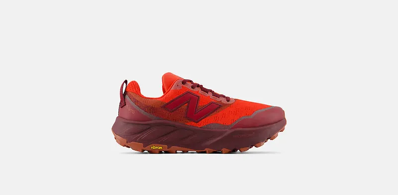 NEW BALANCE Fresh Foam X Hierro v9 “NEO FLAME / MULLED WINE” (MHIER76S)
