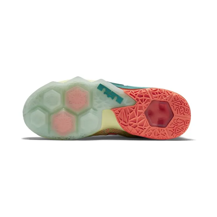 nike-lebron-12 805893-383