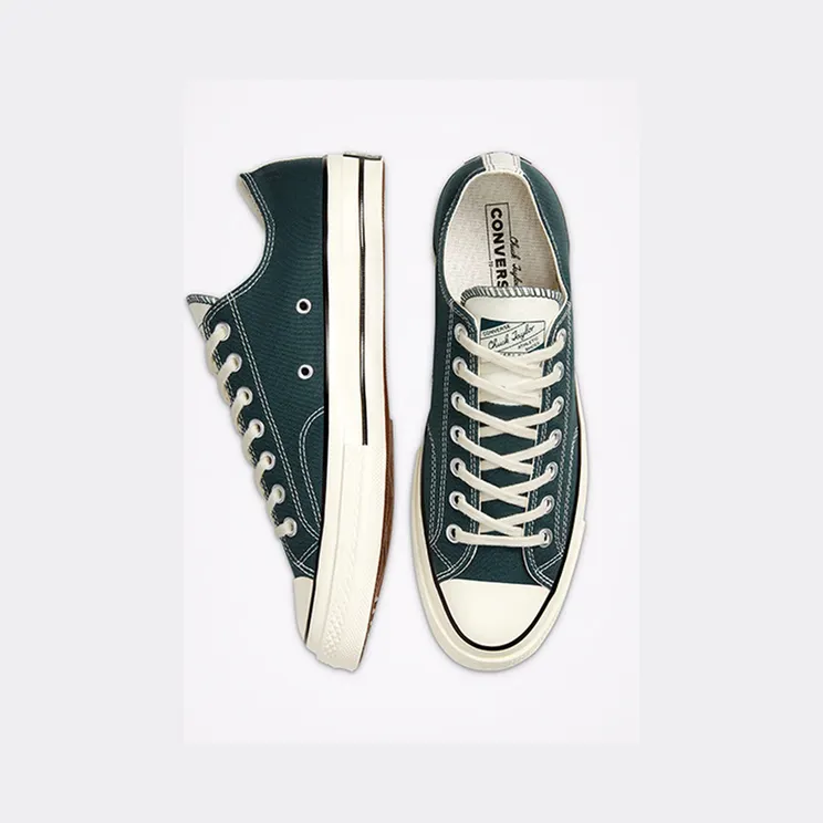 converse-chuck-taylor-all-star 166824C