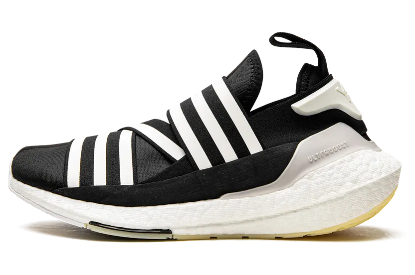 adidas Y-3 Ultra Boost 22 Black Core White Chalk Pearl (GX1079)