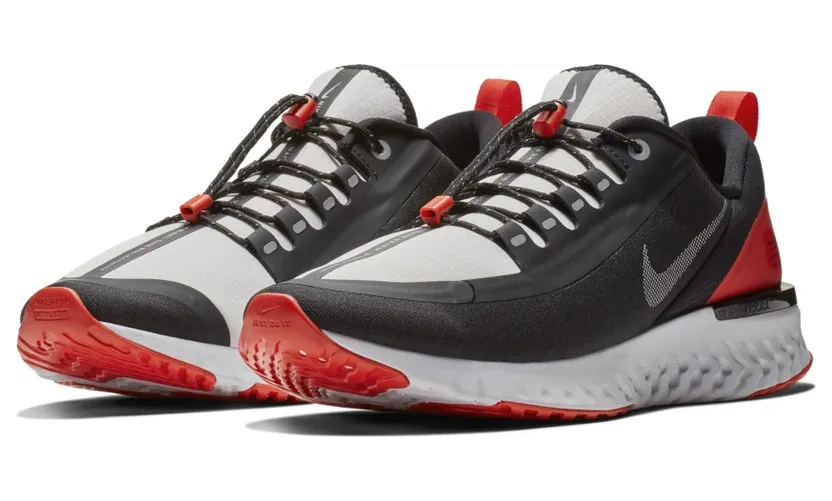 Nike Odyssey React Shield Wet Hot