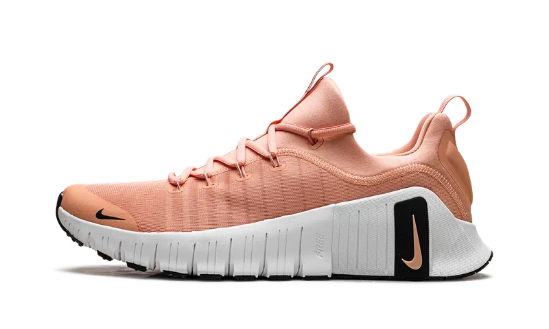 Nike Free Metcon 6 “Apricot Agate White Black” (FJ7127-800)