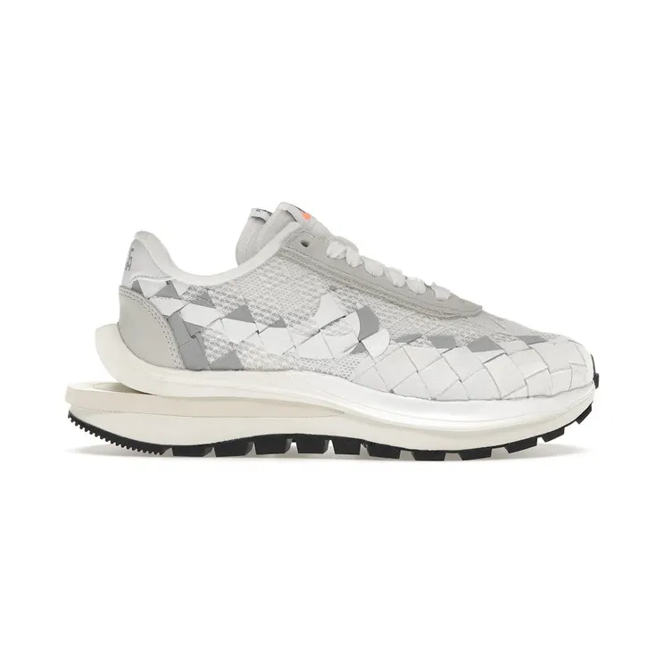 Nike VaporWaffle Woven sacai Jean Paul Gaultier White (DR5209-100)