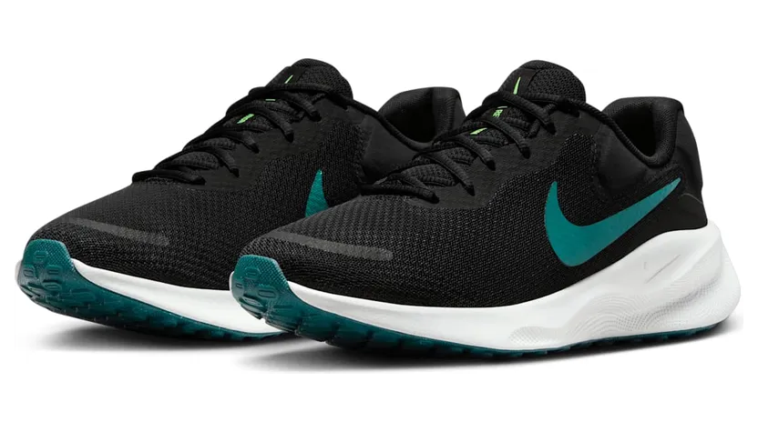 nike-revolution FB2207-004