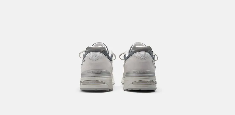 New Balance 991 v2 “Nimbus Cloud” (U991LG2)