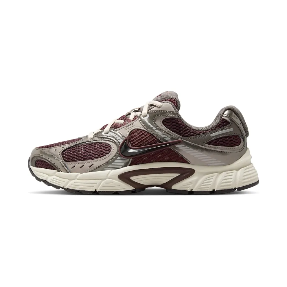 Nike V5 RNR “Burgundy Crush College Grey” (HQ7901-602)
