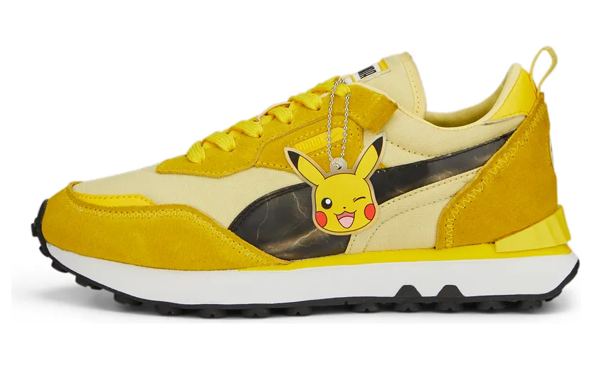 Puma x POKÉMON Rider FV Pikachu Wit/Geel (387814-01)