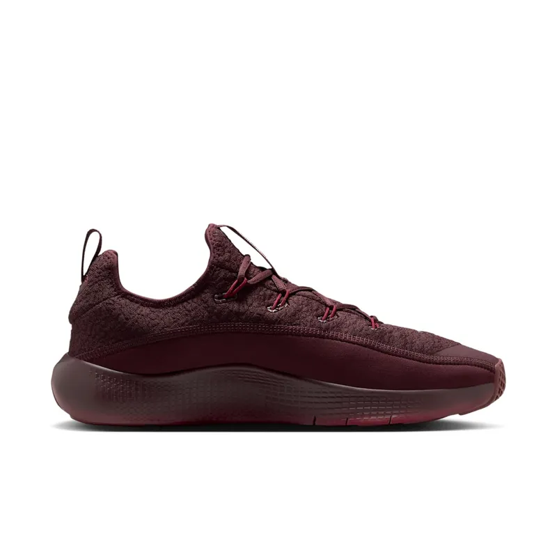 Nike LeBron TR 1 Burgundy Crush (FJ6151-601)