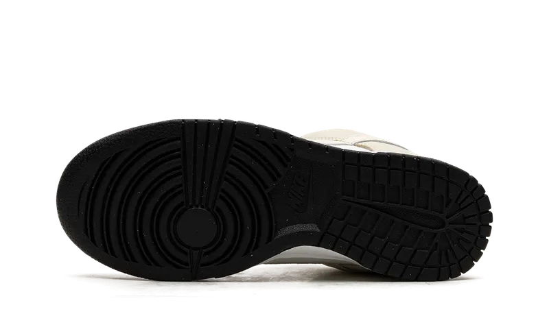 Nike DUNK LO LX “Coconut Milk” (DZ2710-100)