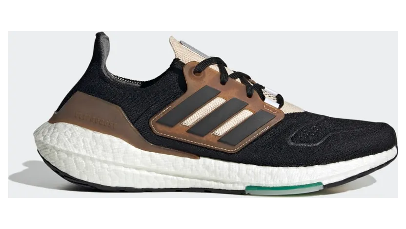 adidas Ultraboost 22 Made with Nature Core Black / Core Black / Wonder Taupe (HQ3536)