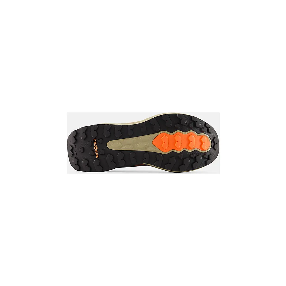 NEW BALANCE Garoé V2 “SLATE GREY / TANGERINE HEAT / CASTLEROCK” (MGARO9PA)
