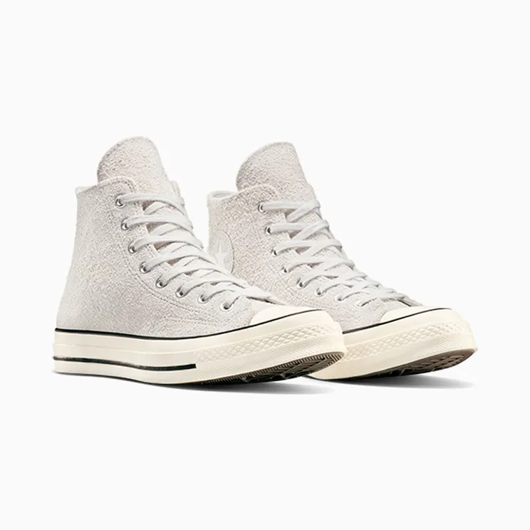 converse-chuck-taylor-all-star A15168C