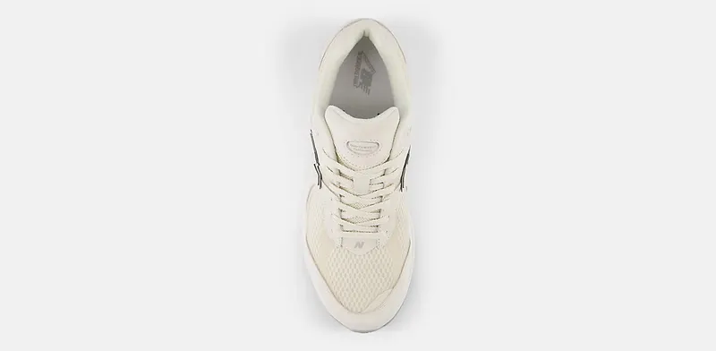 New Balance 2002R ‘Linen’ (M2002WC)