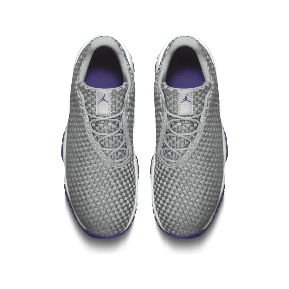 Jordan Future Low Wolf Grey Court Purple (GS) Wolf Grey/Court Purple-Cool Grey-White (724814-039)