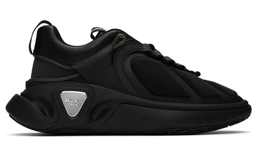 Balmain Black B-Runner Sneakers (WM0VI261TRPE)