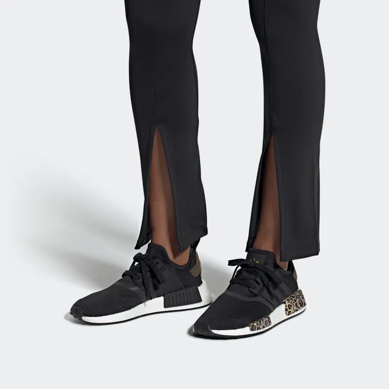 Adidas NMD_R1 Core Black / Core Black / Wild Brown (GX2027)