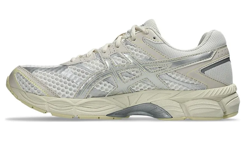 Asics Gel-Cumulus 16 “Cream Pure Silver”: één paar, heel seizoen (4)