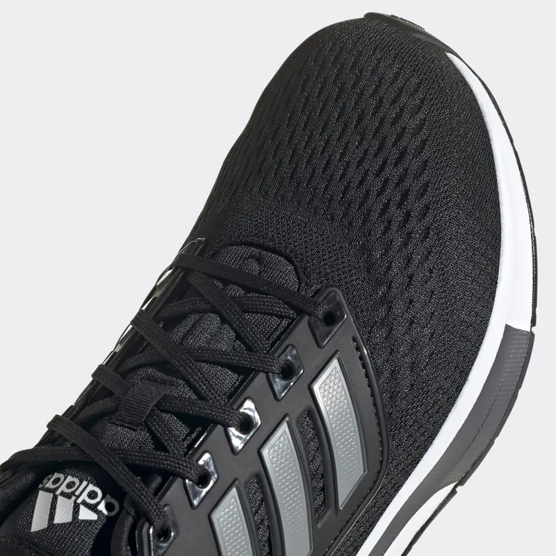 Adidas EQ21 Run Core Black / Iron Metallic / Carbon (H00512)