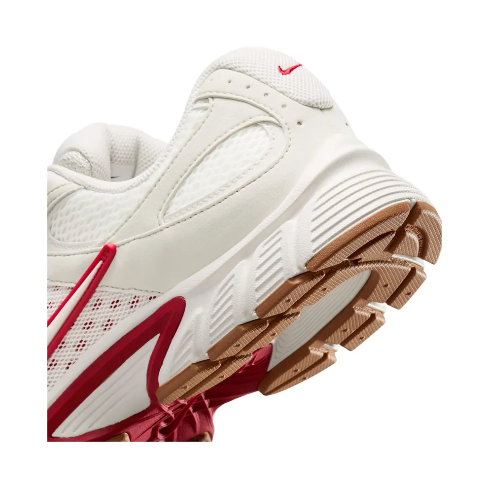 Nike V5 RNR “Light Bone Gym Red” (II6292-100)