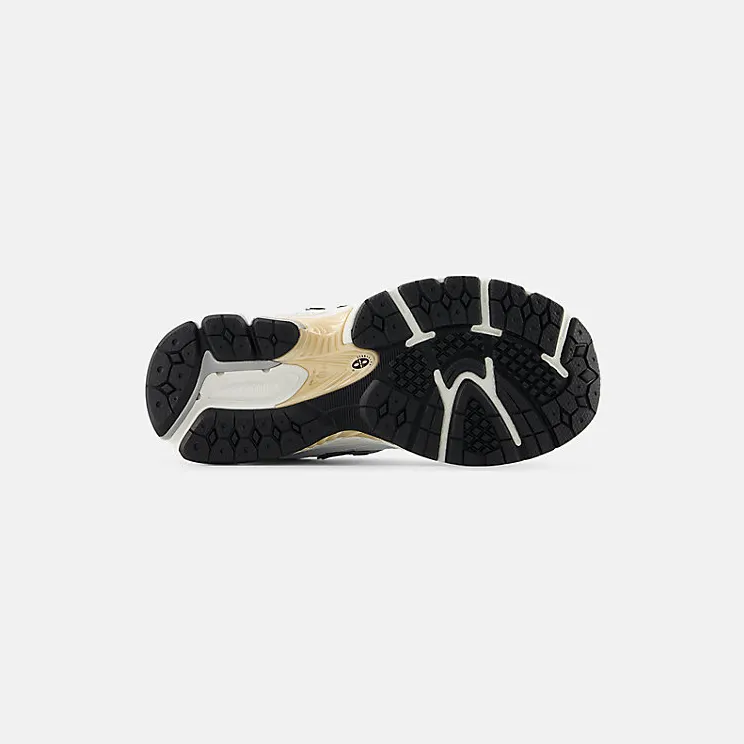 new-balance-2002r GC2002PS