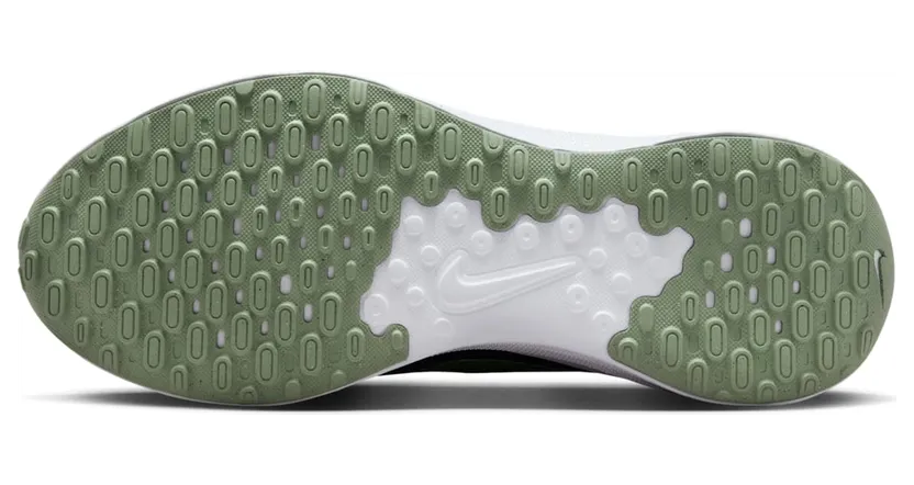 nike-revolution FB2207-401