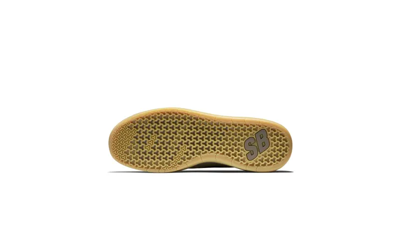 Nike  SB Nyjah Gum Brown Gum Medium Brown/Baroque Brown-Canteen-Gum Light Brown (AA4272-992)