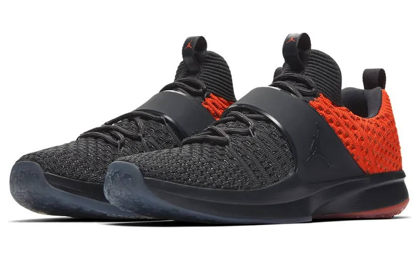 jordan-trainer 921210-012