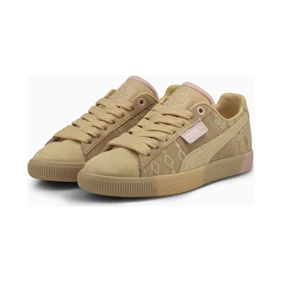 Puma x DAPPER DAN Clyde Pre-Game Runway Pink (392083-01)