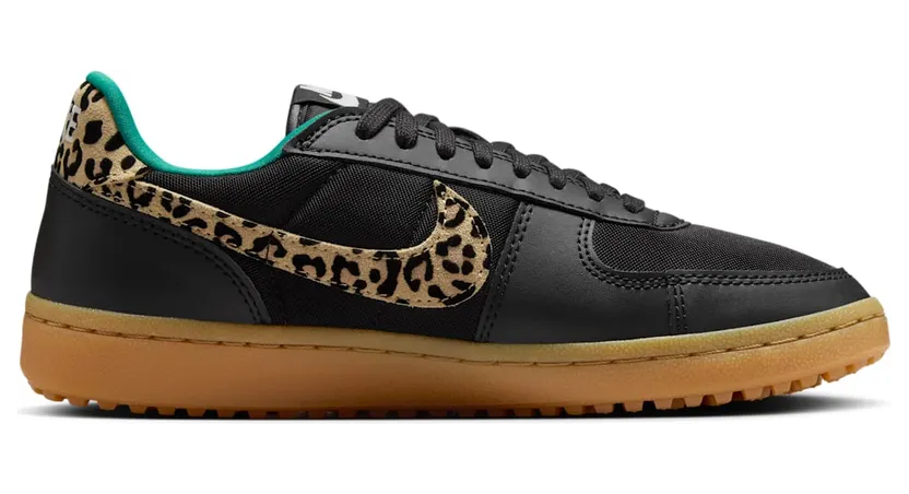 nike-field-general IF1742-001