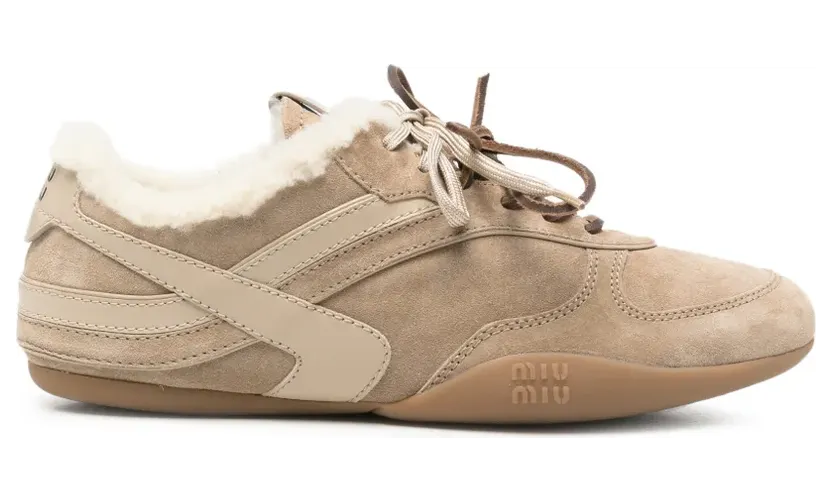 Miu shearling-trim low-top sneakers – Beige (5E428EF0F24)