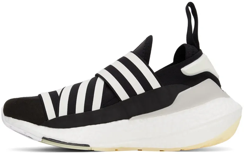 Adidas Y-3 ULTRABOOST 22 Black / Core White / Chalk Pearl (GX1079)