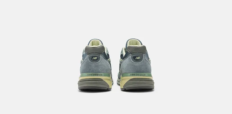 New Balance 990v4 MiUSA Auralee Blue (U990AL4)