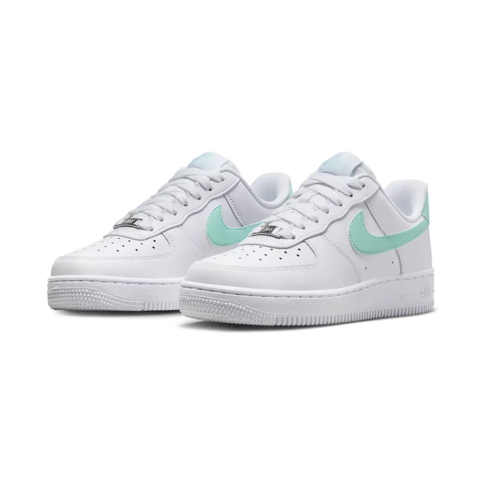 Nike AIR FORCE 1 ’07 “White / Jade Ice” (DD8959-113)